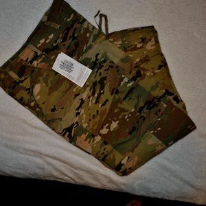 NWT OCP Pants MED REG